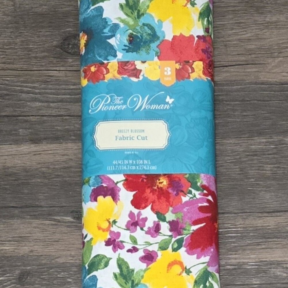 The Pioneer Woman Cotton Precut Fabric Quilting Sewing Breezy Blossom Fabric